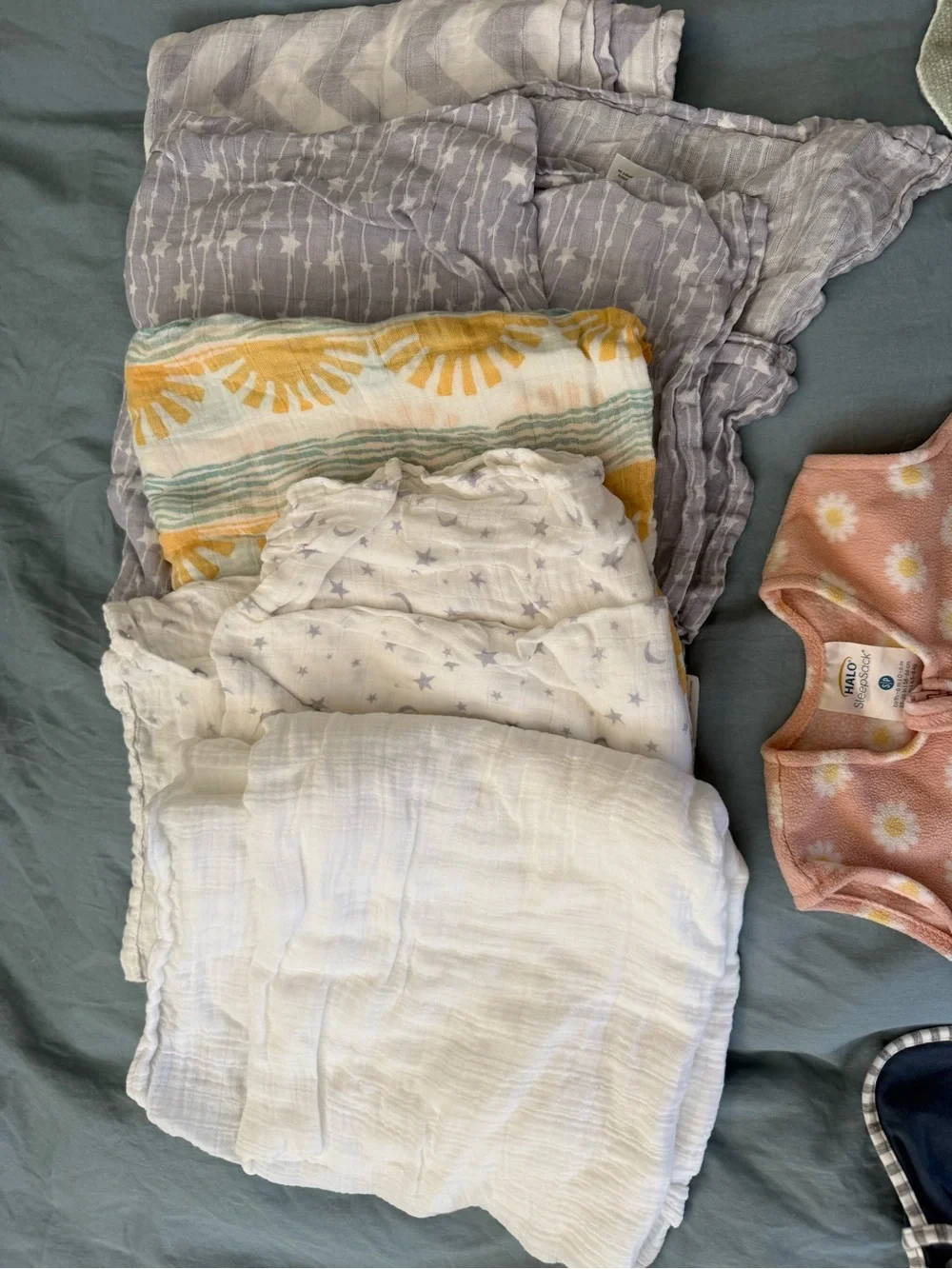 Baby Sleep Sacks and Swaddles - kea baby, swaddellini, halo and etc.